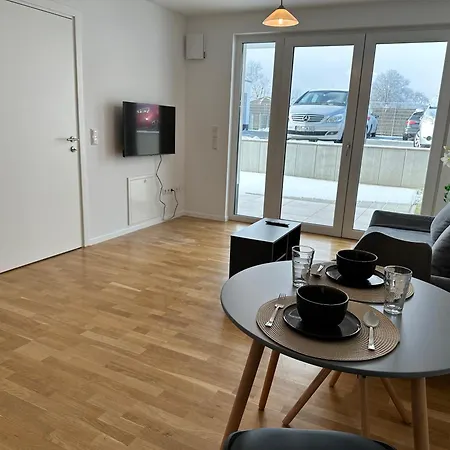 Gemuetliche Mit Terrasse